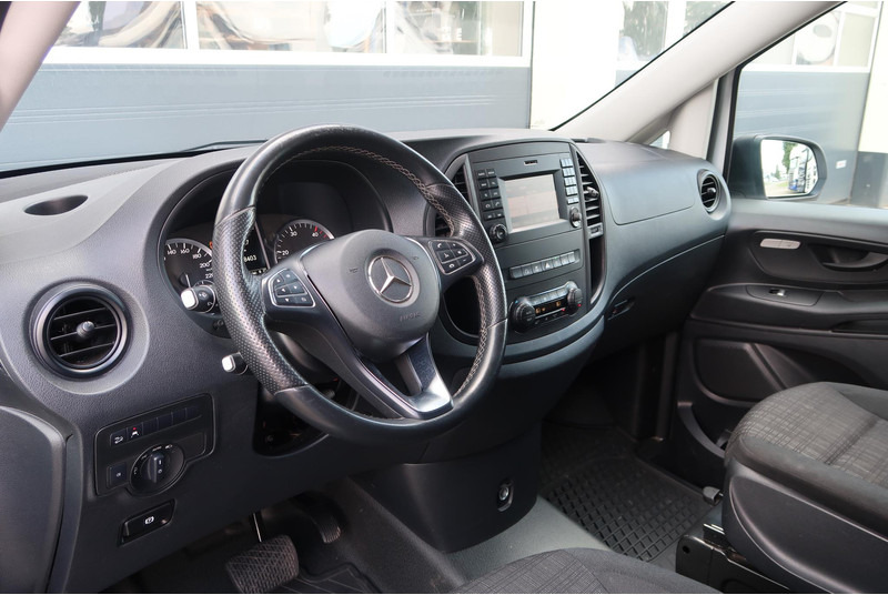 Mercedes-Benz Vito 119 CDI 4X4 AUT/ 4Matic/ CAMERA/ LED/ CLIMA/ CRUISE - فان المدمجة: صورة 2 Mercedes-Benz Vito 119 CDI 4X4 AUT/ 4Matic/ CAMERA/ LED/ CLIMA/ CRUISE - فان المدمجة: صورة 2