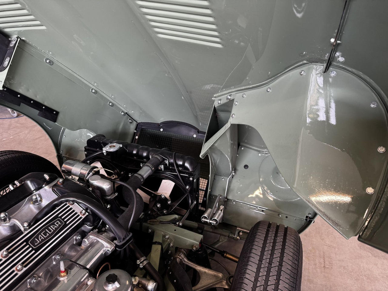سيارة Jaguar E-Type 4.2 Litre Serie 1.5 FHC: صورة 21