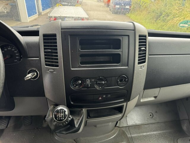 VW Crafter 35 Doka L3 Maxi 2.0 TDI Motorschaden... - شاحنة توصيل مفتوحة, الشاحنات الصغيرة كابينة مزدوجة: صورة 3 VW Crafter 35 Doka L3 Maxi 2.0 TDI Motorschaden... - شاحنة توصيل مفتوحة, الشاحنات الصغيرة كابينة مزدوجة: صورة 3