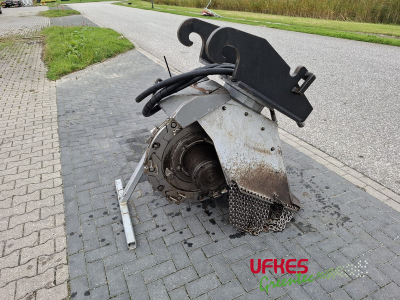 Hemos aanbouw stobbenfrees - آلة تفتيت بقايا الأشجار: صورة 1 Hemos aanbouw stobbenfrees - آلة تفتيت بقايا الأشجار: صورة 1