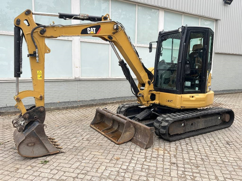 Cat 305 E2 CR 2019 - حفار صغير: صورة 2 Cat 305 E2 CR 2019 - حفار صغير: صورة 2