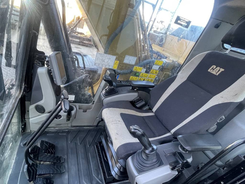حفار زاحف Cat 320EL 2012 CE: صورة 9