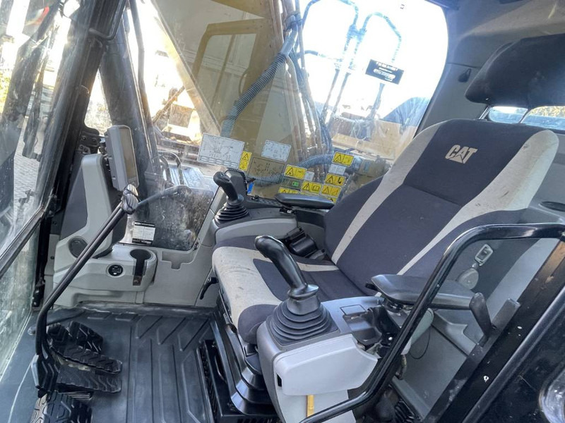 حفار زاحف Cat 320EL 2012 CE: صورة 10