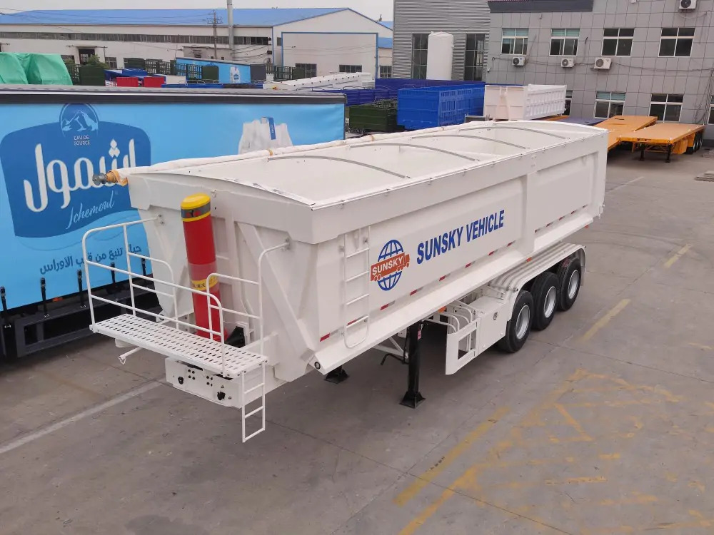 SUNSKY 40cbm 3-axle tipper trailer - نصف مقطورة قلابة: صورة 1 SUNSKY 40cbm 3-axle tipper trailer - نصف مقطورة قلابة: صورة 1