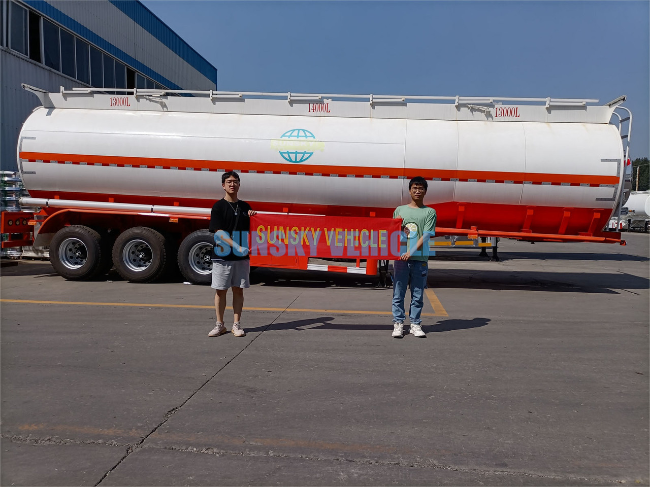 SUNSKY Fuel Tanker for sale - نصف مقطورة صهريج: صورة 5 SUNSKY Fuel Tanker for sale - نصف مقطورة صهريج: صورة 5