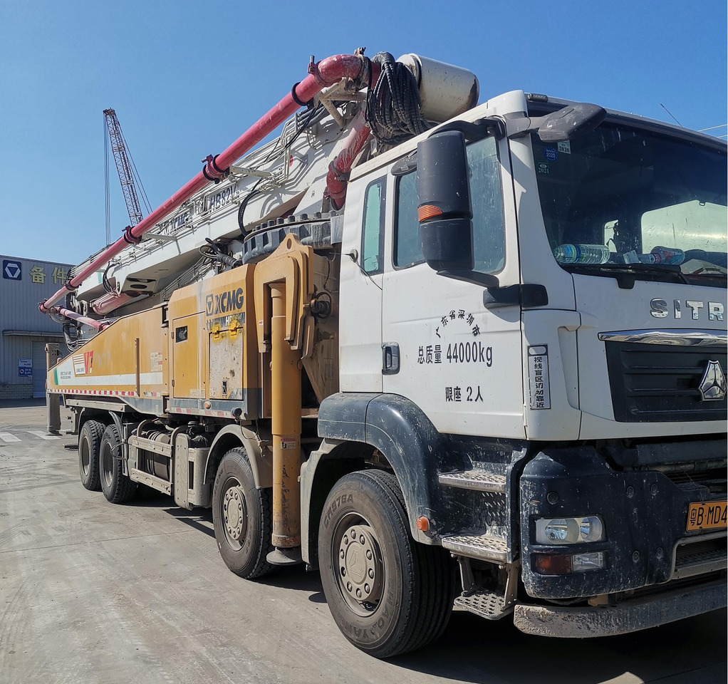 XCMG Factory Second Hand Hydraulic Concrete Pump HB62V 62m Cement Punp Truck For Sale - مضخة خرسانة: صورة 2 XCMG Factory Second Hand Hydraulic Concrete Pump HB62V 62m Cement Punp Truck For Sale - مضخة خرسانة: صورة 2