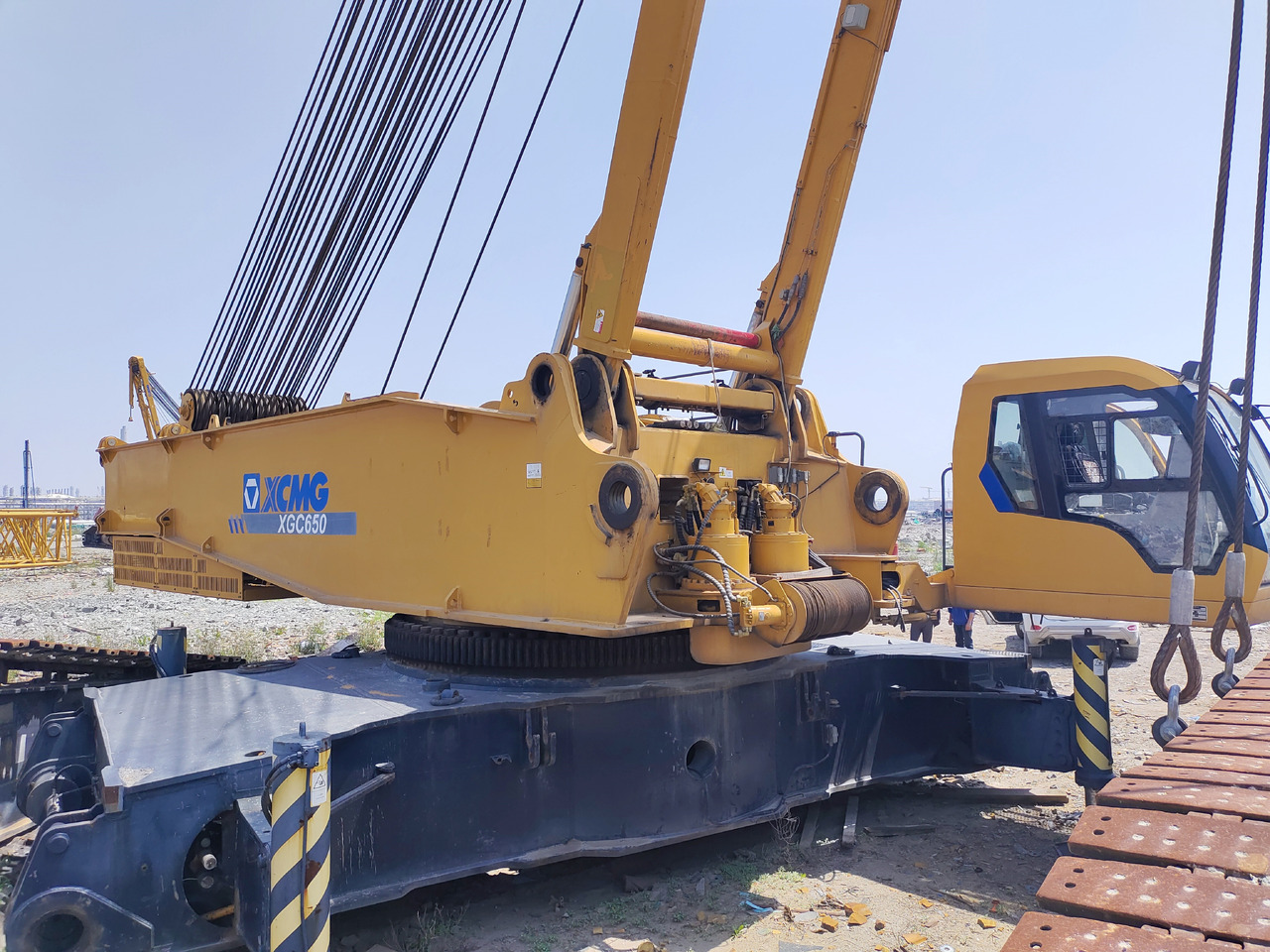 XCMG Official Hydraulic Lifting Crawler Crane XGC650 650 Used Mobile Crane Price For Sale - رافعة زاحفة: صورة 4 XCMG Official Hydraulic Lifting Crawler Crane XGC650 650 Used Mobile Crane Price For Sale - رافعة زاحفة: صورة 4