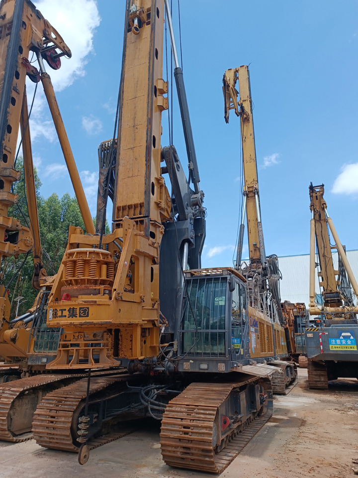 XCMG Official Second Hand 2020 Year XR240E Rotary Drilling Crawler Drilling Machine With Best Sale - معدات حفر: صورة 2 XCMG Official Second Hand 2020 Year XR240E Rotary Drilling Crawler Drilling Machine With Best Sale - معدات حفر: صورة 2