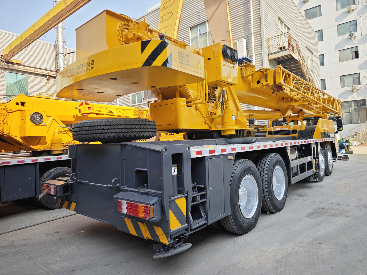 XCMG Official Second Hand Mobile Crane 50 Ton Hydraulic Truck Crane Price - موبايل كرين: صورة 3 XCMG Official Second Hand Mobile Crane 50 Ton Hydraulic Truck Crane Price - موبايل كرين: صورة 3