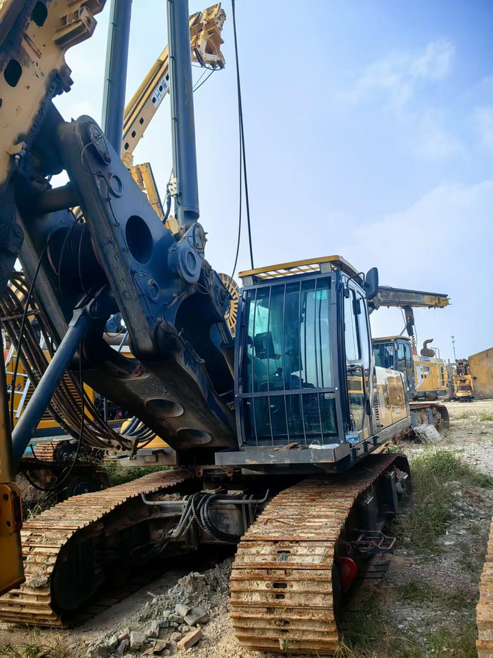 XCMG Official Second Hand Rotary Drill Machine XR160E Small Crawler Drill Rig Hot Sale - معدات حفر: صورة 2 XCMG Official Second Hand Rotary Drill Machine XR160E Small Crawler Drill Rig Hot Sale - معدات حفر: صورة 2