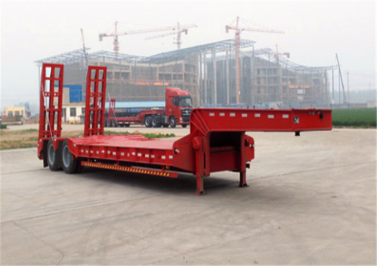 XCMG Official Semi Trailer XLXZ9400TDP 3 Axles Lowbed Trailer for Sale - نصف مقطورة بلودر منخفض: صورة 3 XCMG Official Semi Trailer XLXZ9400TDP 3 Axles Lowbed Trailer for Sale - نصف مقطورة بلودر منخفض: صورة 3