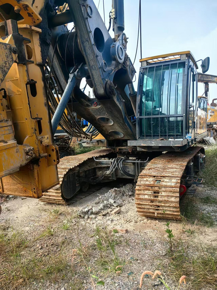 XCMG Official XR160E 56m Depth Hydraulic Borehole Drilling Rig Machine Rotary Piling - معدات حفر: صورة 4 XCMG Official XR160E 56m Depth Hydraulic Borehole Drilling Rig Machine Rotary Piling - معدات حفر: صورة 4