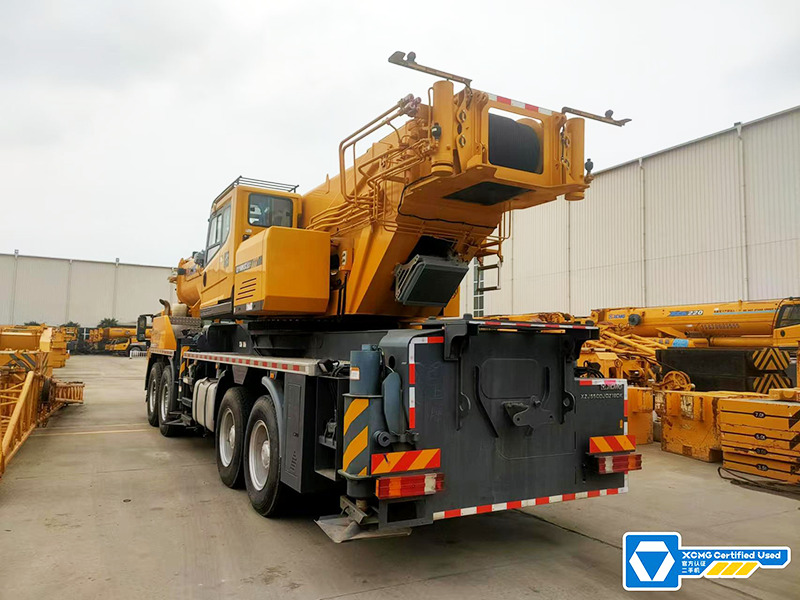 تأجير XCMG QY180K5C 180ton second hand truck crane for sale XCMG QY180K5C 180ton second hand truck crane for sale: صورة 13 تأجير XCMG QY180K5C 180ton second hand truck crane for sale XCMG QY180K5C 180ton second hand truck crane for sale: صورة 13