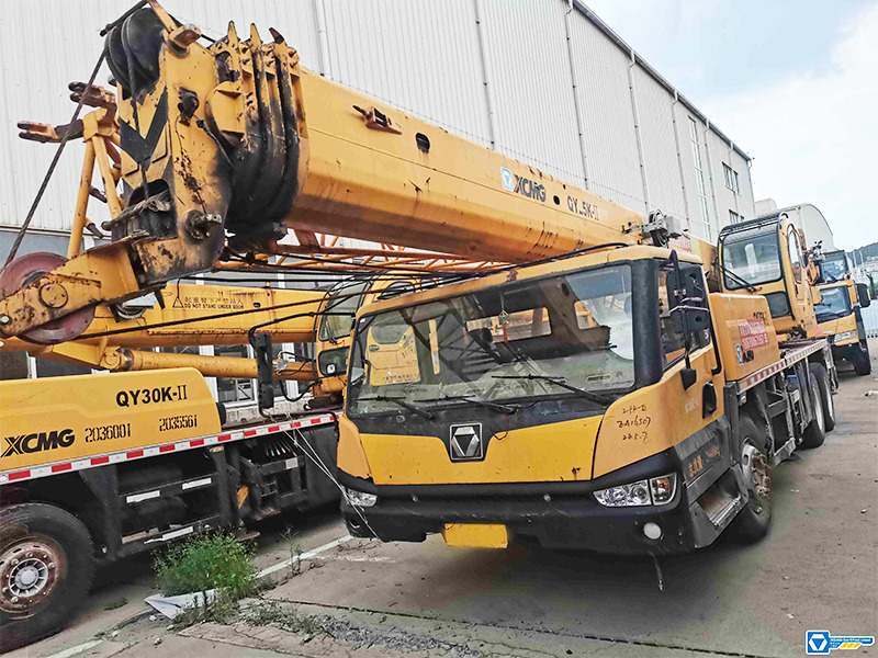 XCMG QY25K-II 25ton 2014 used second hand pickup crane for sale - موبايل كرين: صورة 5 XCMG QY25K-II 25ton 2014 used second hand pickup crane for sale - موبايل كرين: صورة 5