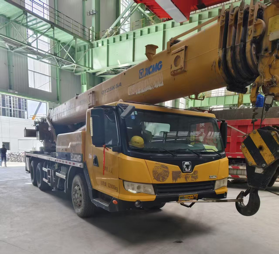 XCMG QY25K5A 25 ton truck crane hydraulic for sale - موبايل كرين: صورة 1 XCMG QY25K5A 25 ton truck crane hydraulic for sale - موبايل كرين: صورة 1