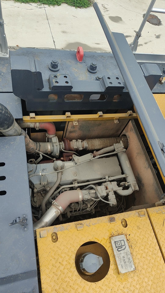 معدات حفر XCMG XR200E Hydraulic Crawler Rotary Drilling Rig: صورة 9