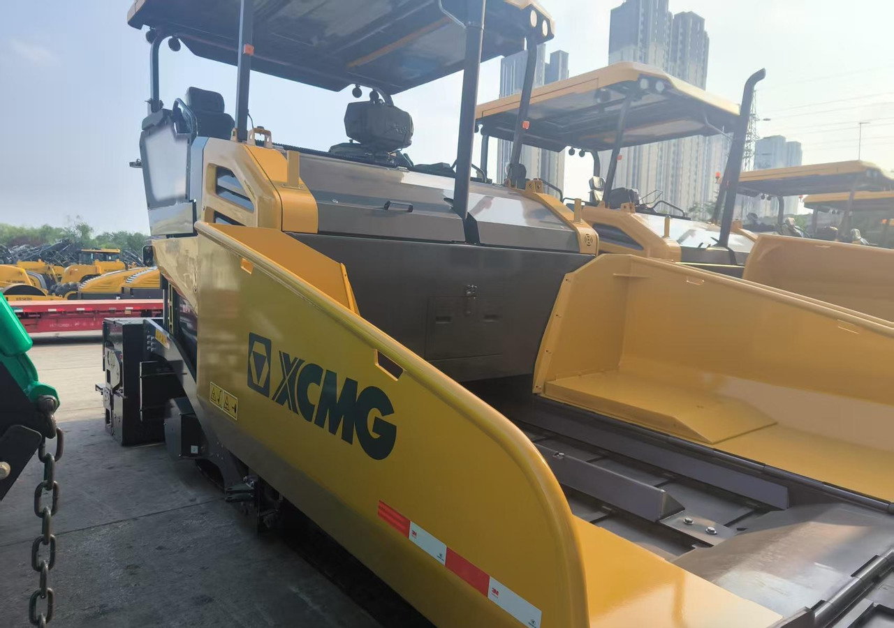XCMG official used asphalt paver RP905IV Concrete machine - راصف أسفلت: صورة 4 XCMG official used asphalt paver RP905IV Concrete machine - راصف أسفلت: صورة 4