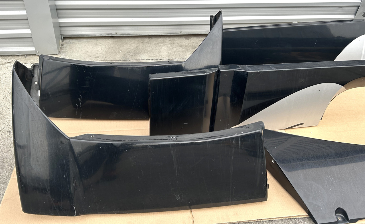DAF A SET OF DAF XF 106 SPOILER - قطع غيار عامة: صورة 3 DAF A SET OF DAF XF 106 SPOILER - قطع غيار عامة: صورة 3