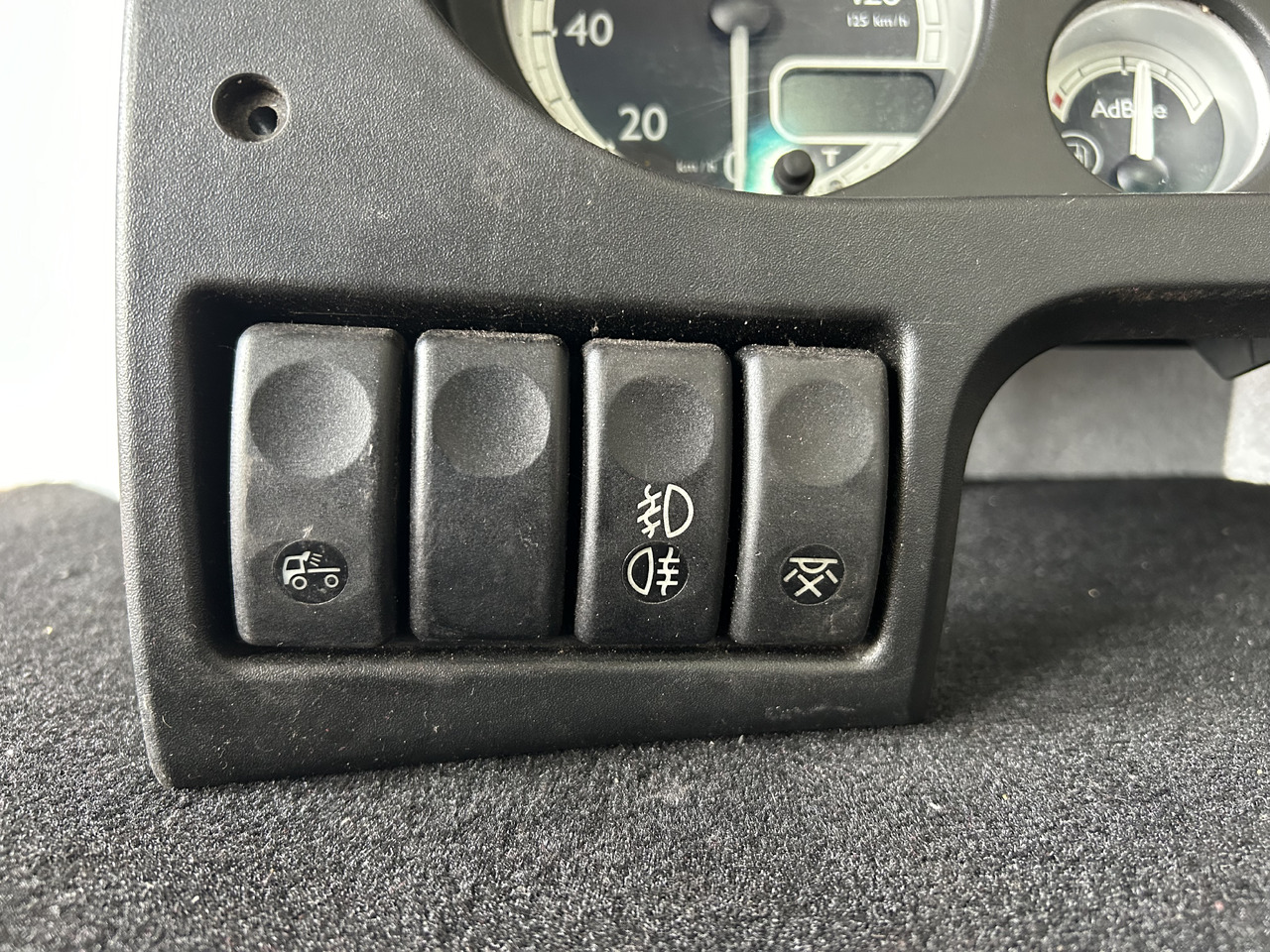 DAF COUNTER DAF XF 105 1789469 - لوحة العدادات: صورة 2 DAF COUNTER DAF XF 105 1789469 - لوحة العدادات: صورة 2