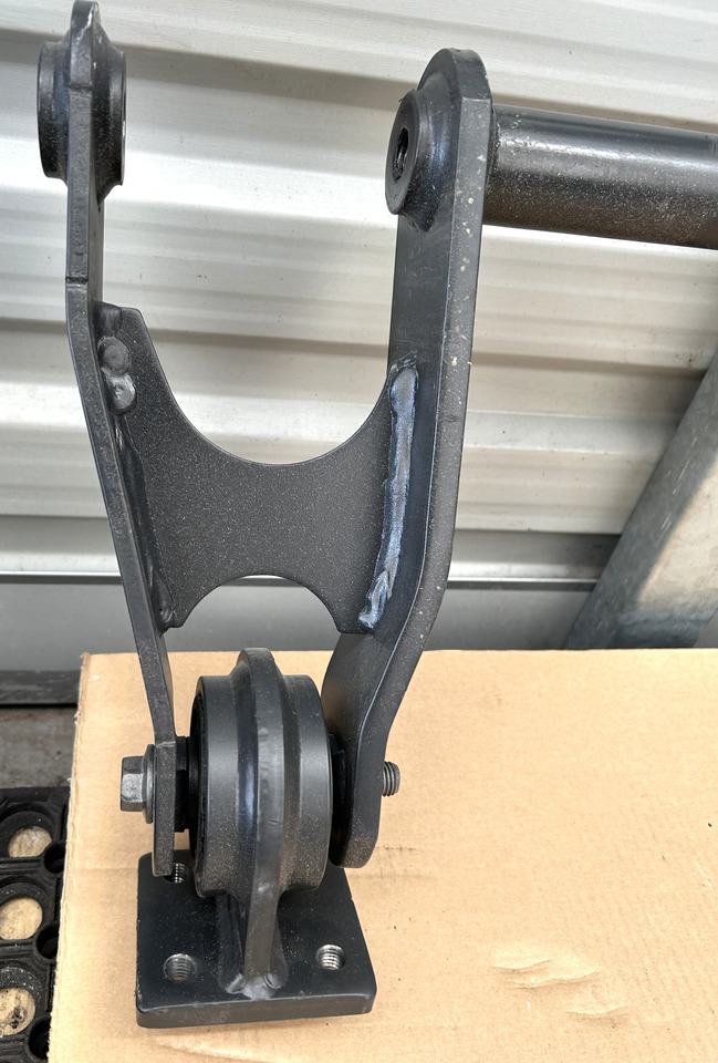 IVECO S-WAY CABIN TIP ROD - نظام تعليق الكابينة: صورة 2 IVECO S-WAY CABIN TIP ROD - نظام تعليق الكابينة: صورة 2