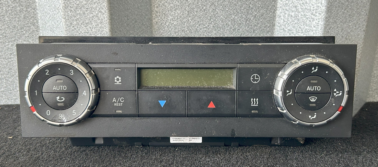 MERCEDES AIR CONDITIONING CONTROL PANEL AROCS MP4 - جزء تكييف الهواء: صورة 1 MERCEDES AIR CONDITIONING CONTROL PANEL AROCS MP4 - جزء تكييف الهواء: صورة 1