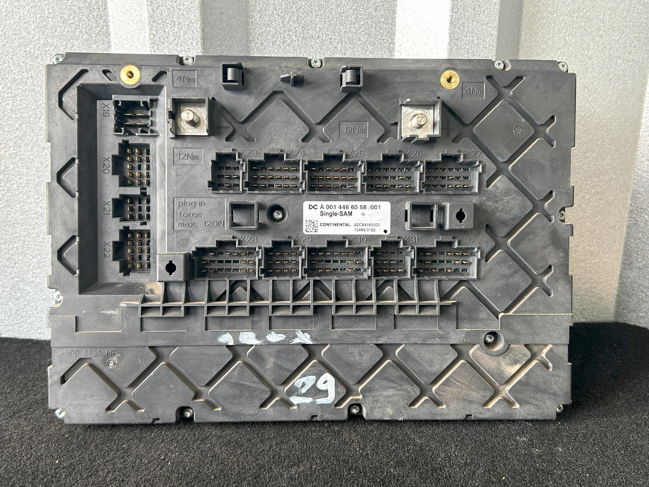 MERCEDES AROCS MP4 A FUSE MODULE SAM - مصهر: صورة 1 MERCEDES AROCS MP4 A FUSE MODULE SAM - مصهر: صورة 1
