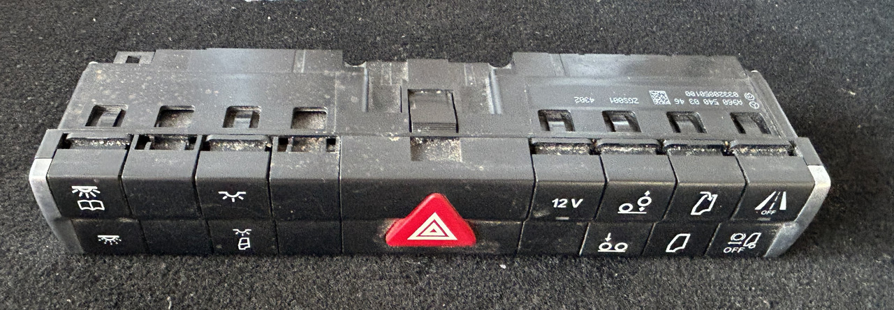 MERCEDES-BENZ ACTROS MP4 CONTROL PANEL - لوحة العدادات: صورة 2 MERCEDES-BENZ ACTROS MP4 CONTROL PANEL - لوحة العدادات: صورة 2