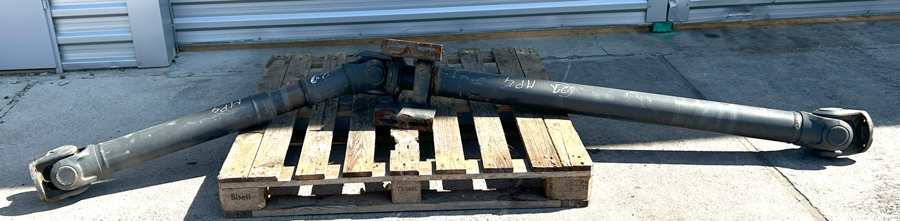 MERCEDES-BENZ ACTROS MP4 DRIVE SHAFT - عمود الكردان: صورة 1 MERCEDES-BENZ ACTROS MP4 DRIVE SHAFT - عمود الكردان: صورة 1