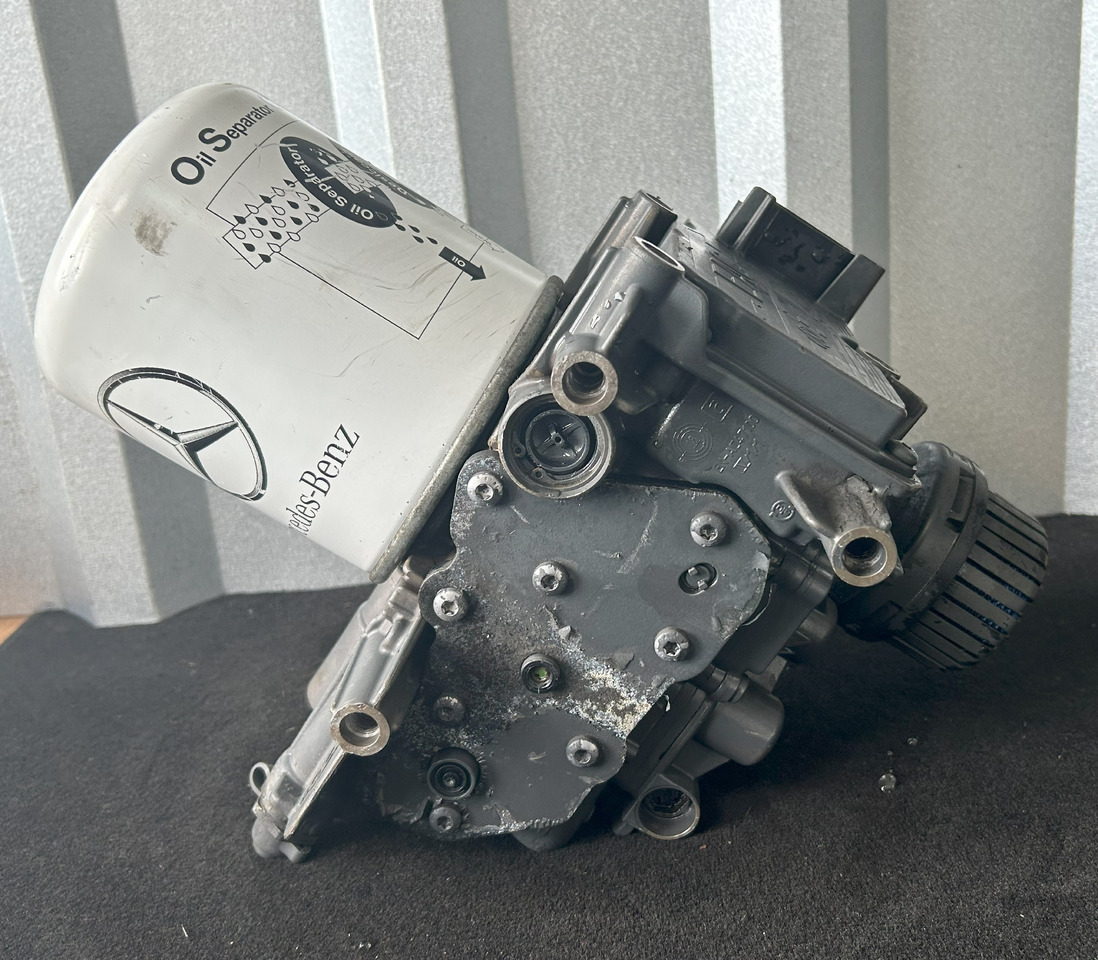 MERCEDES-BENZ ACTROS MP4 EAPU AIR DRYER EL 2204 K138271 - أجزاء الفرامل - شاحنة: صورة 2 MERCEDES-BENZ ACTROS MP4 EAPU AIR DRYER EL 2204 K138271 - أجزاء الفرامل - شاحنة: صورة 2