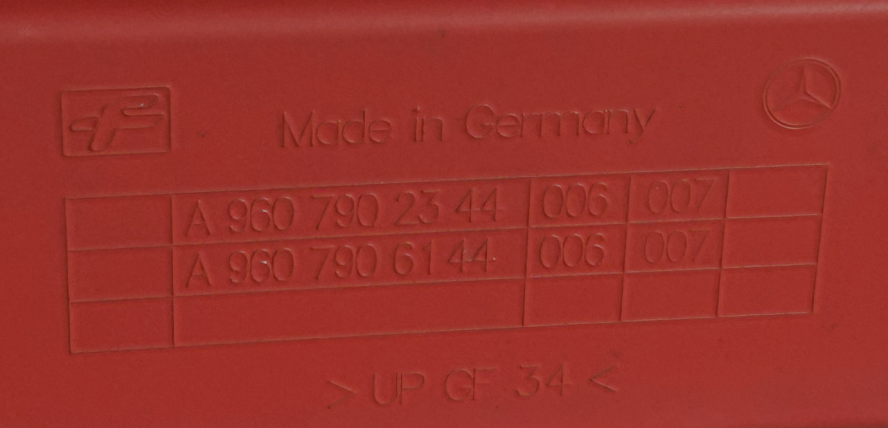 MERCEDES-BENZ ACTROS MP4 SPOILER - الإيروديناميكية/ الجناح الخلفي - شاحنة: صورة 5 MERCEDES-BENZ ACTROS MP4 SPOILER - الإيروديناميكية/ الجناح الخلفي - شاحنة: صورة 5