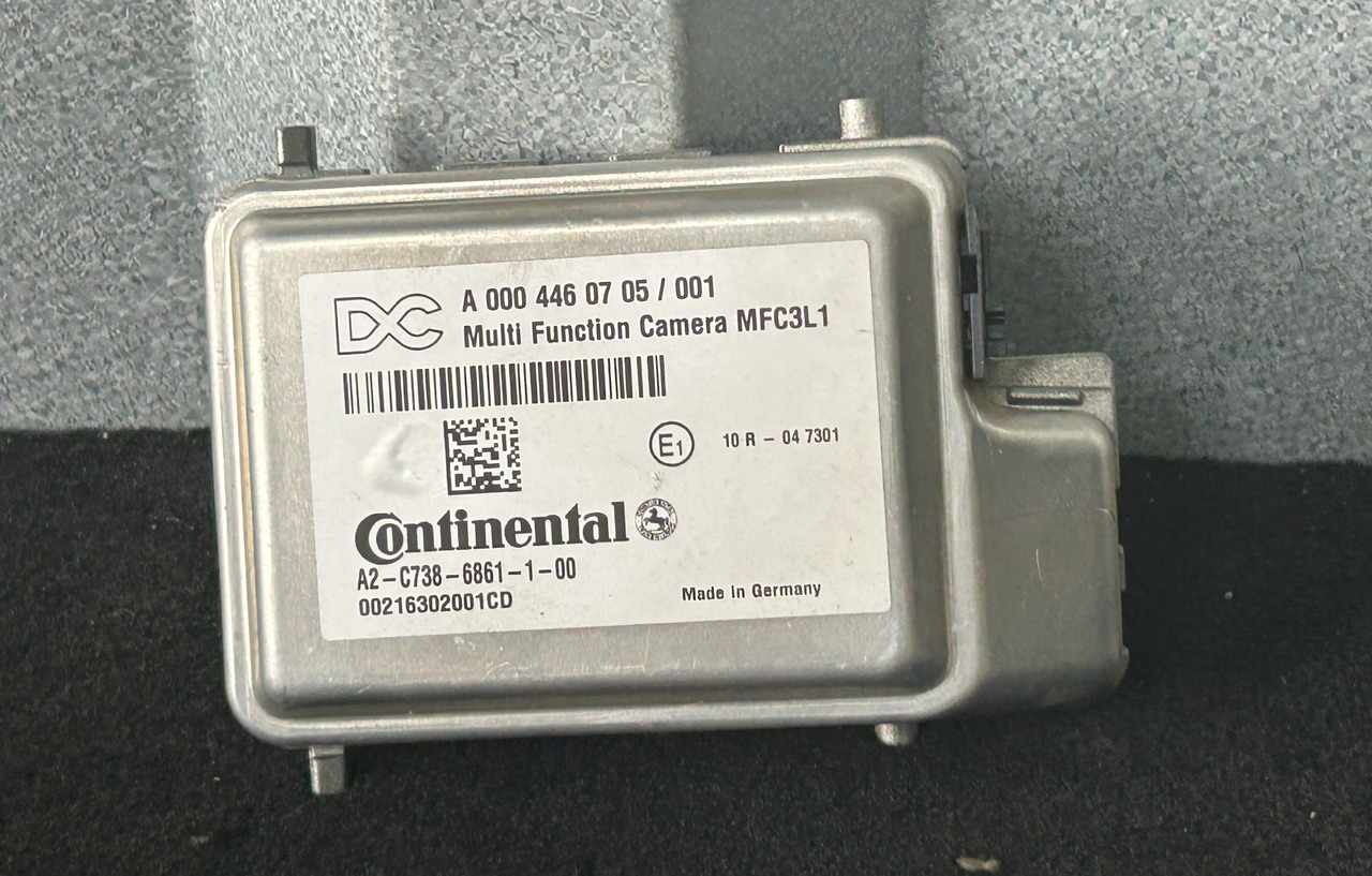 MERCEDES-BENZ AROCS MP4 WINDSCREEN CAMERA LANE ASSISTANT - مستشعر: صورة 1 MERCEDES-BENZ AROCS MP4 WINDSCREEN CAMERA LANE ASSISTANT - مستشعر: صورة 1