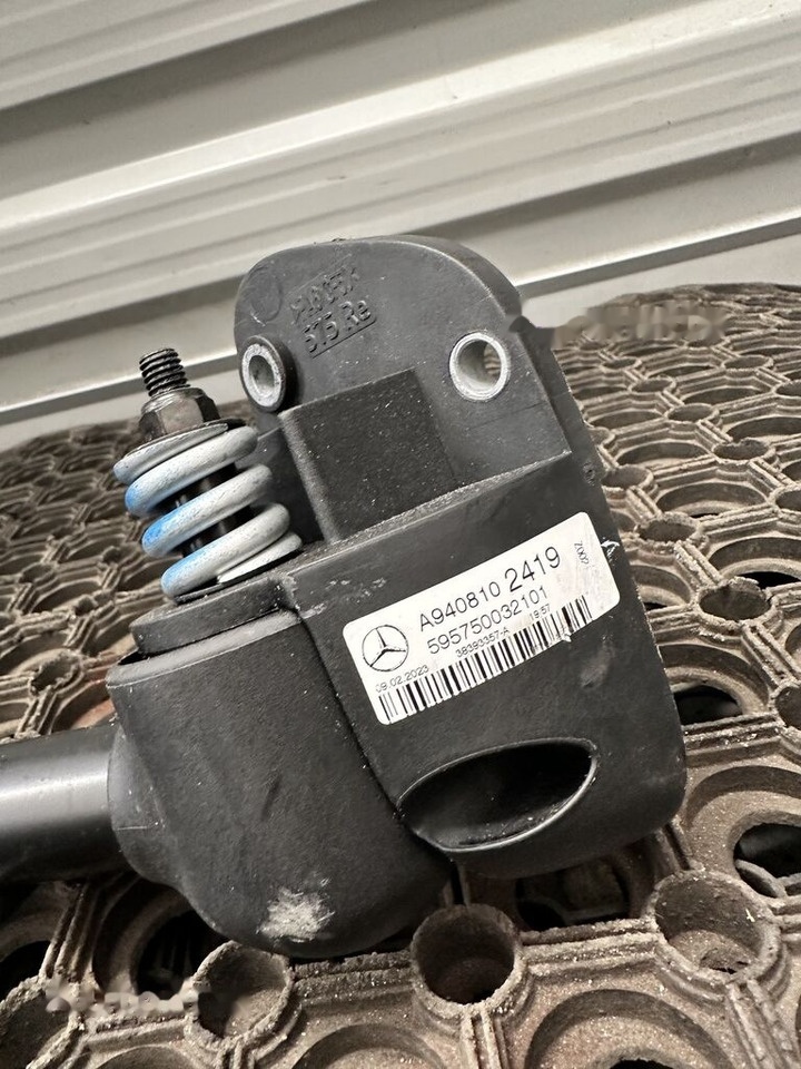 Mercedes-Benz ATEGO A9408102419   Mercedes-Benz truck - مرآة الرؤية الخلفية - شاحنة: صورة 3 Mercedes-Benz ATEGO A9408102419   Mercedes-Benz truck - مرآة الرؤية الخلفية - شاحنة: صورة 3