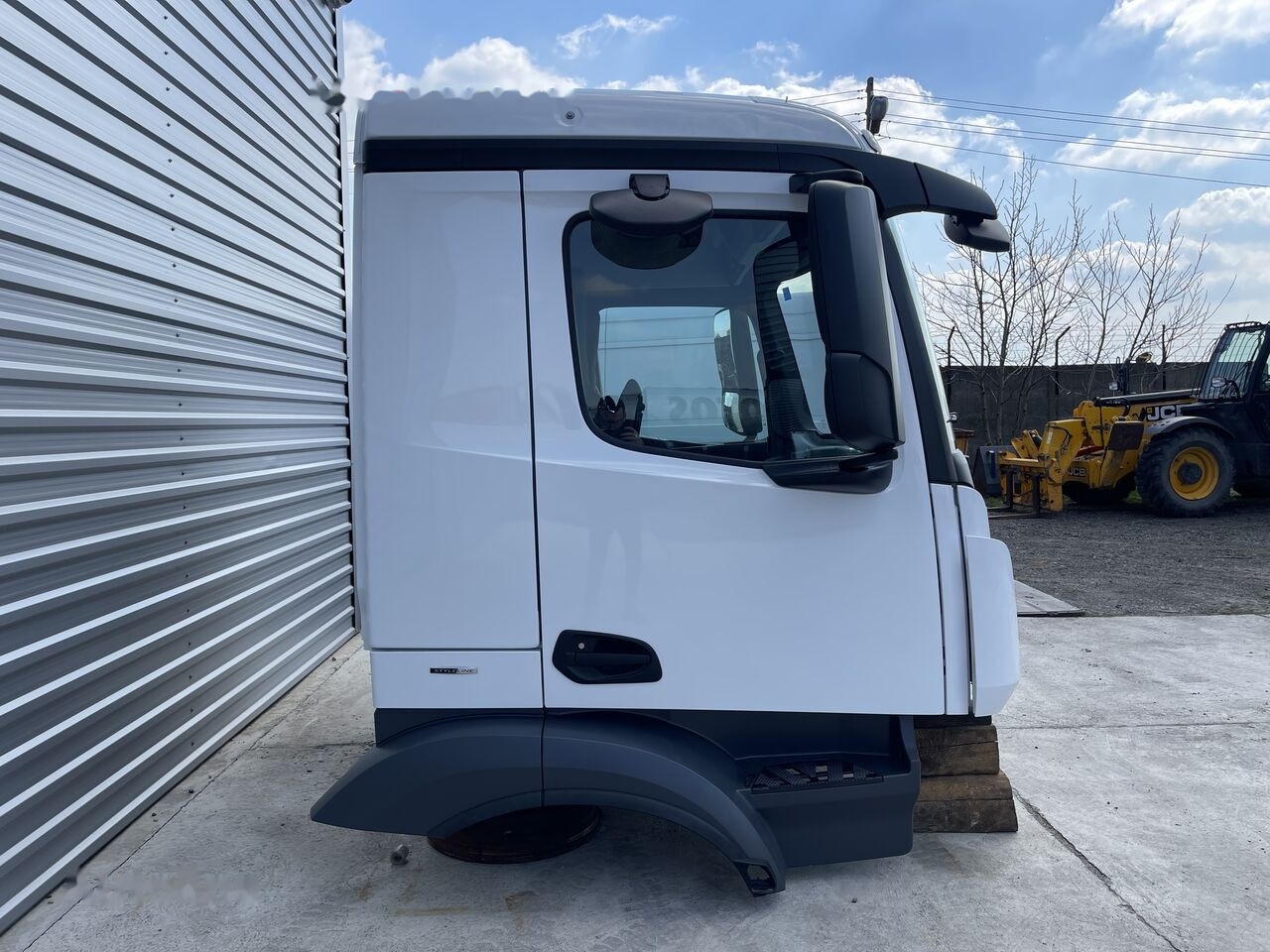 Mercedes-Benz Actros MP4 for Mercedes-Benz ACTROS ANTOS AXOR - كابينة: صورة 3 Mercedes-Benz Actros MP4 for Mercedes-Benz ACTROS ANTOS AXOR - كابينة: صورة 3