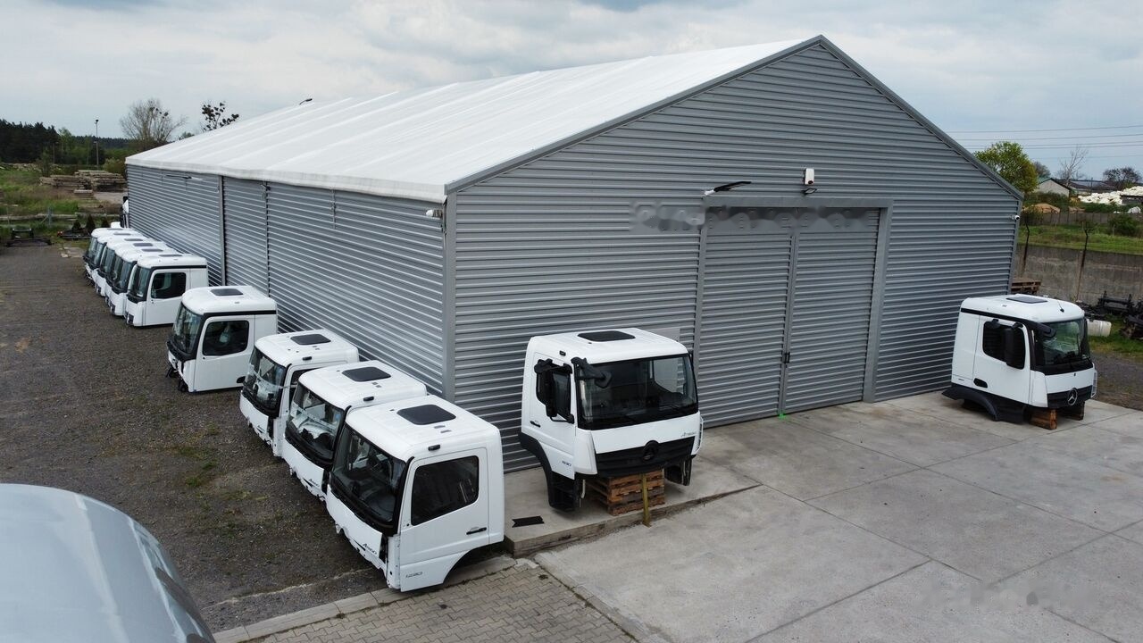 Mercedes-Benz M ClassicSpace Arocs for Mercedes-Benz ACTROS ANTOS AXOR M classic space 170mm Fahrerhaus - كابينة: صورة 1 Mercedes-Benz M ClassicSpace Arocs for Mercedes-Benz ACTROS ANTOS AXOR M classic space 170mm Fahrerhaus - كابينة: صورة 1