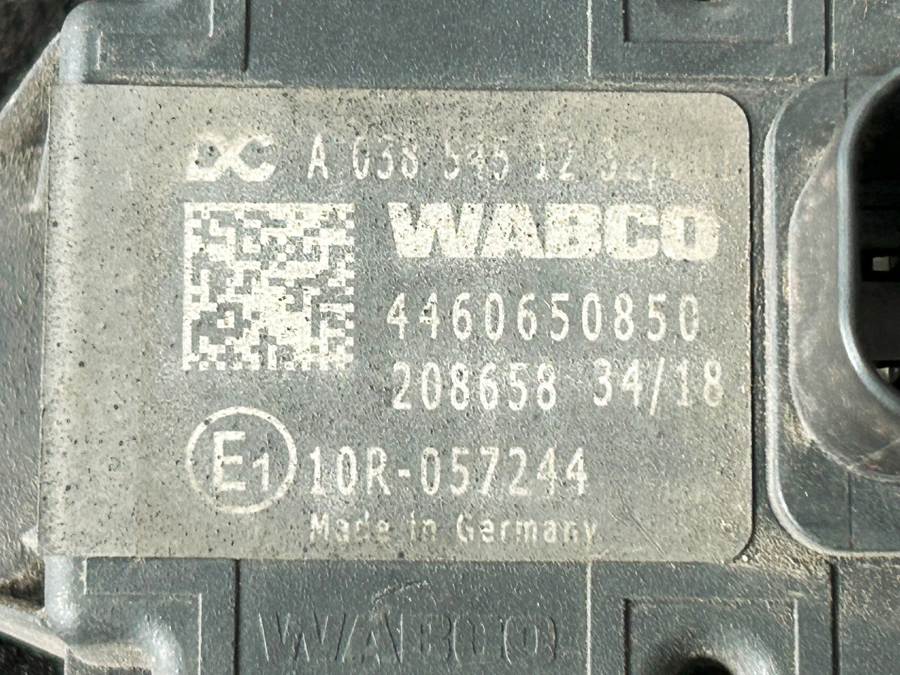 WABCO MODUŁ ESP Mercedes ACTROS MP4 - النظام الكهربائي - شاحنة: صورة 2 WABCO MODUŁ ESP Mercedes ACTROS MP4 - النظام الكهربائي - شاحنة: صورة 2