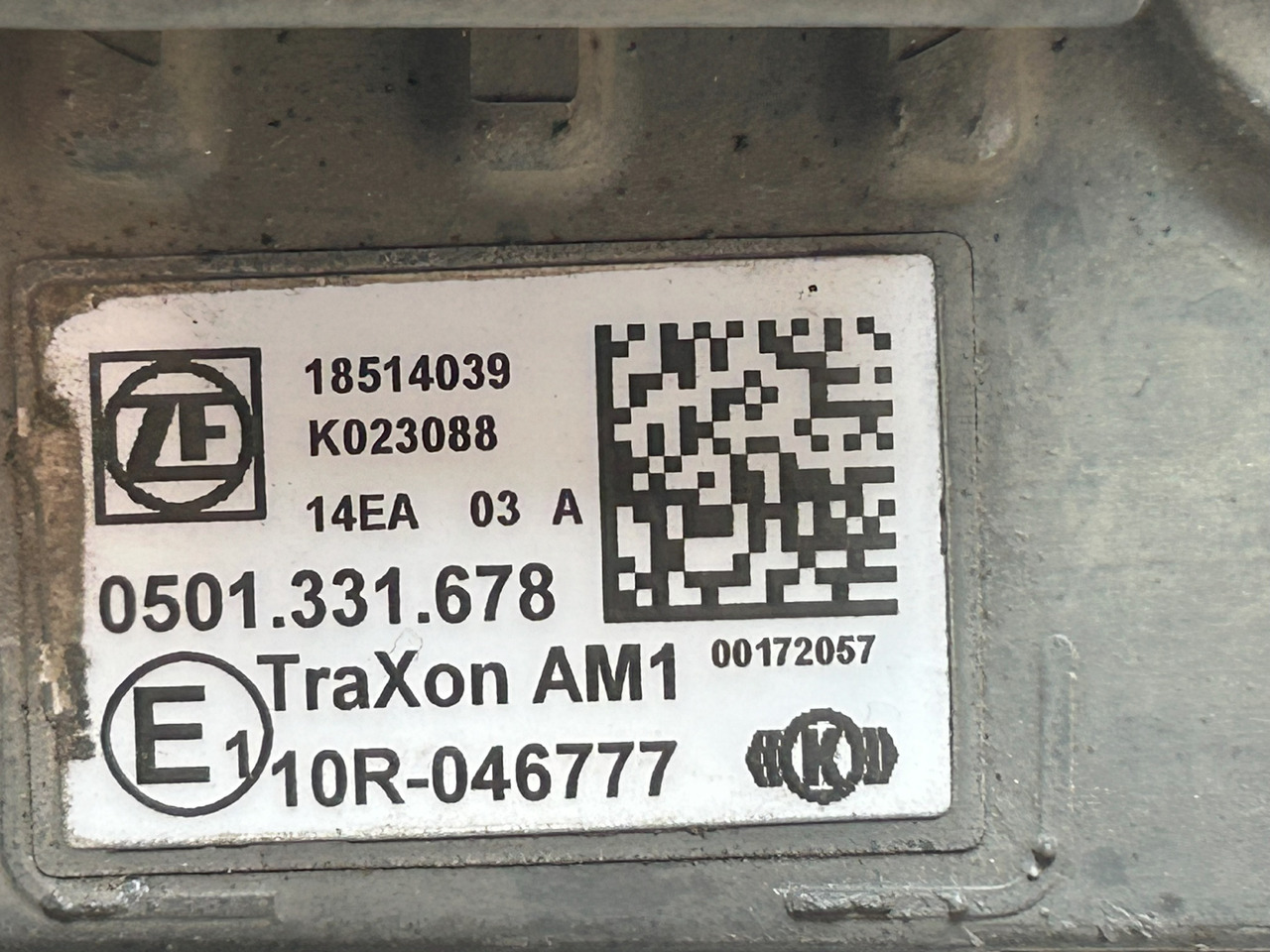 ZF TRAXON ZF GEARBOX CONTROL - علبة التروس و قطع الغيار: صورة 2 ZF TRAXON ZF GEARBOX CONTROL - علبة التروس و قطع الغيار: صورة 2