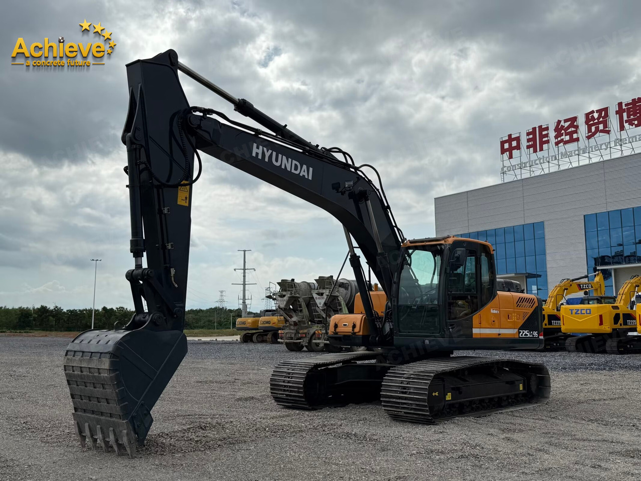 Hyundai Hyundai Heavy Industries R225LC-9 excavator Cummins B5.9-C 112/1950kw/rpm 1.05m³ 22ton Remanufactured【ACHIEVE】 TOP CONDITION!!! - حفار زاحف: صورة 4 Hyundai Hyundai Heavy Industries R225LC-9 excavator Cummins B5.9-C 112/1950kw/rpm 1.05m³ 22ton Remanufactured【ACHIEVE】 TOP CONDITION!!! - حفار زاحف: صورة 4