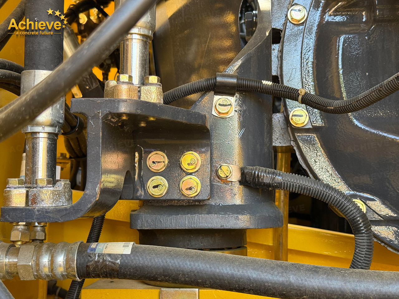 تأجير KOMATSU Remanufactured Komatsu PC360-7 excavator 1.6 m³ 180/1900 kw/rpm 33000 kg 7380 mm 227 kN Komatsu SAA6D114E 605 L【ACHIEVE】 TOP CONDITION!!! KOMATSU Remanufactured Komatsu PC360-7 excavator 1.6 m³ 180/1900 kw/rpm 33000 kg 7380 mm 227 kN Komatsu SAA6D114E 605 L【ACHIEVE】 TOP CONDITION!!!: صورة 29 تأجير KOMATSU Remanufactured Komatsu PC360-7 excavator 1.6 m³ 180/1900 kw/rpm 33000 kg 7380 mm 227 kN Komatsu SAA6D114E 605 L【ACHIEVE】 TOP CONDITION!!! KOMATSU Remanufactured Komatsu PC360-7 excavator 1.6 m³ 180/1900 kw/rpm 33000 kg 7380 mm 227 kN Komatsu SAA6D114E 605 L【ACHIEVE】 TOP CONDITION!!!: صورة 29