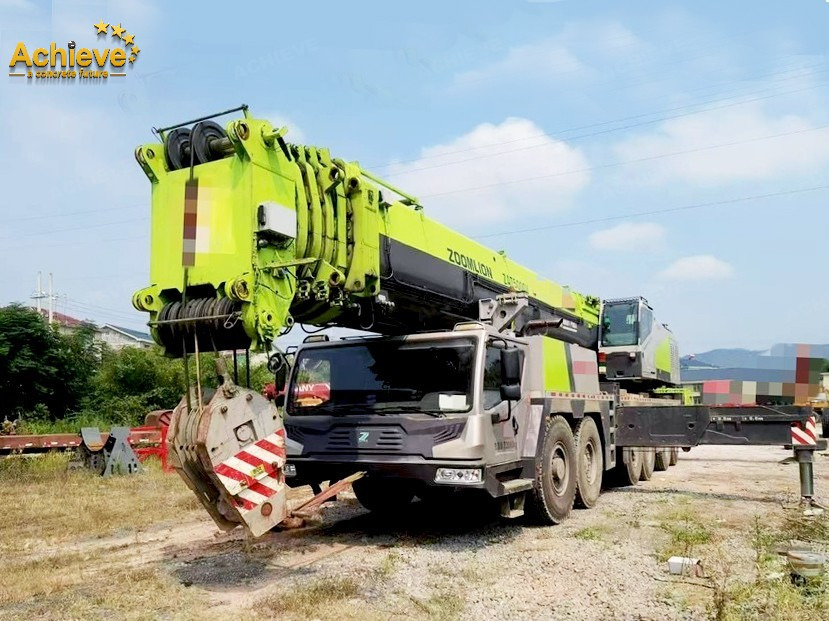 Zoomlion 2020 ZAT4000V653 Used 400 ton Mobile crane【ACHIEVE】TOP CONDITION!!! - موبايل كرين: صورة 1 Zoomlion 2020 ZAT4000V653 Used 400 ton Mobile crane【ACHIEVE】TOP CONDITION!!! - موبايل كرين: صورة 1