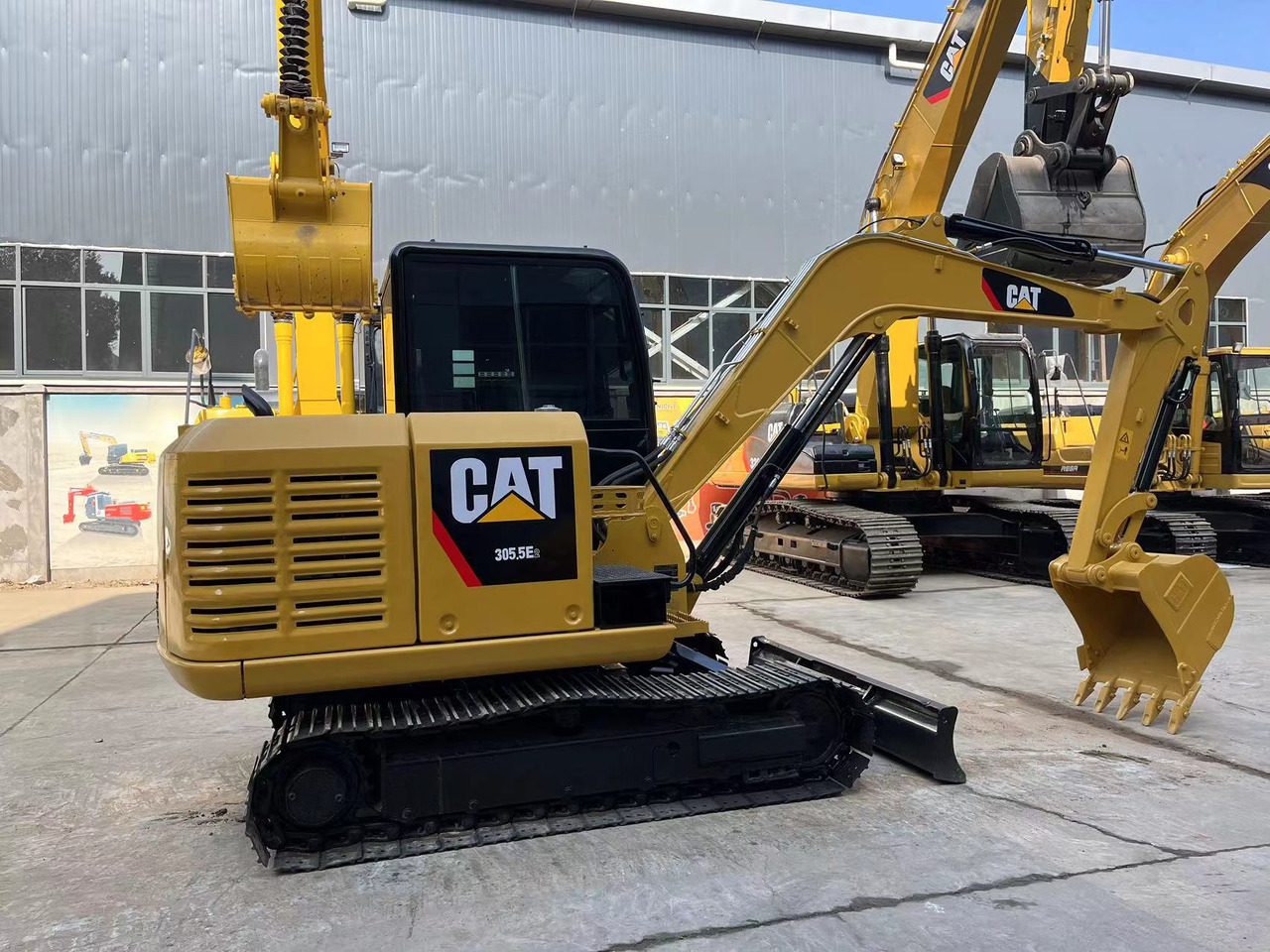 CATERPILLAR Mini Excavator Slightly Used Condition CAT 305.5E2 on Sale - حفار صغير: صورة 2 CATERPILLAR Mini Excavator Slightly Used Condition CAT 305.5E2 on Sale - حفار صغير: صورة 2
