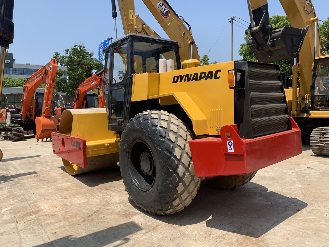 Dynapac CA30D Secondhand Vibratory Road Roller - رَصَّاص الطرق: صورة 5 Dynapac CA30D Secondhand Vibratory Road Roller - رَصَّاص الطرق: صورة 5