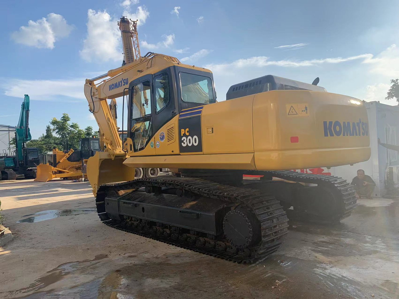 Komatsu 30 ton Heavy Excavator PC300 Japan Origin - حفار زاحف: صورة 1 Komatsu 30 ton Heavy Excavator PC300 Japan Origin - حفار زاحف: صورة 1