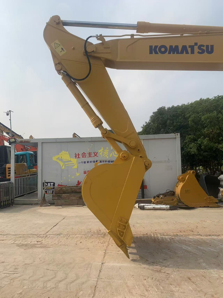 Komatsu Mining Excavator PC300, PC360, PC400 - حفار زاحف: صورة 5 Komatsu Mining Excavator PC300, PC360, PC400 - حفار زاحف: صورة 5