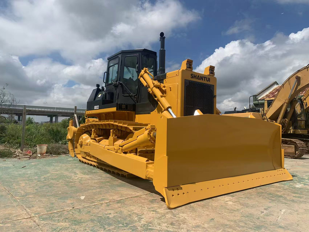 SHANTUI Bulldozer SD22, SD32, SD16 Secondhand Condition - بلدوزر: صورة 3 SHANTUI Bulldozer SD22, SD32, SD16 Secondhand Condition - بلدوزر: صورة 3