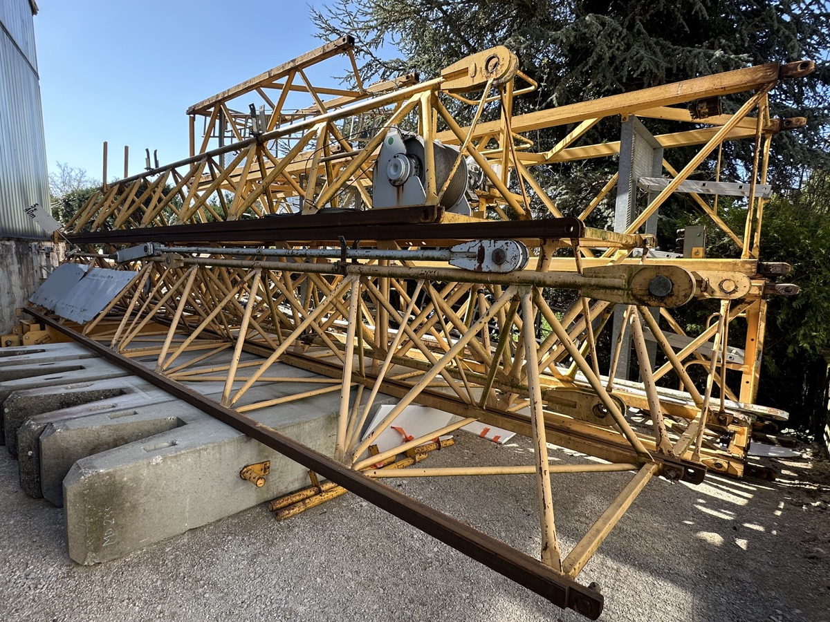 POTAIN MD 235 A J10 - رافعة برجية: صورة 2 POTAIN MD 235 A J10 - رافعة برجية: صورة 2