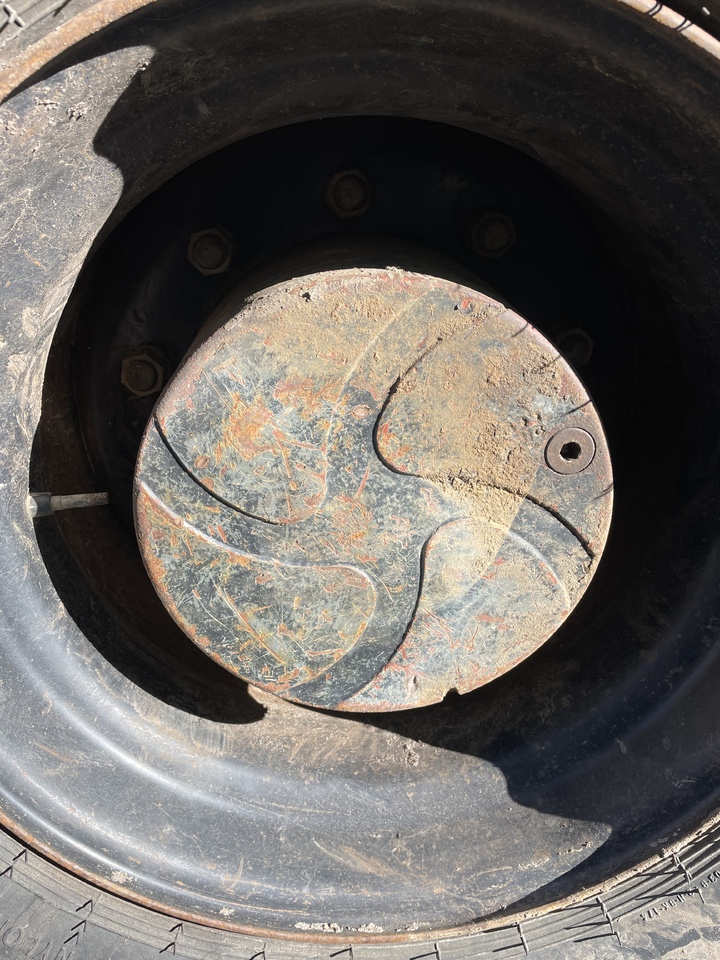 LIEBHERR A312 - محرك السفر - حفّار: صورة 1 LIEBHERR A312 - محرك السفر - حفّار: صورة 1