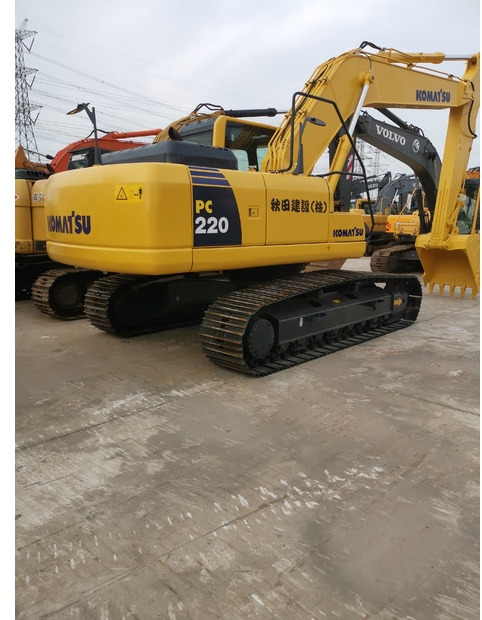 2020 Komatsu PC220-8 - حفار زاحف: صورة 4 2020 Komatsu PC220-8 - حفار زاحف: صورة 4