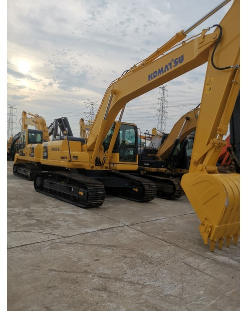 2020 Komatsu PC220-8 - حفار زاحف: صورة 1 2020 Komatsu PC220-8 - حفار زاحف: صورة 1