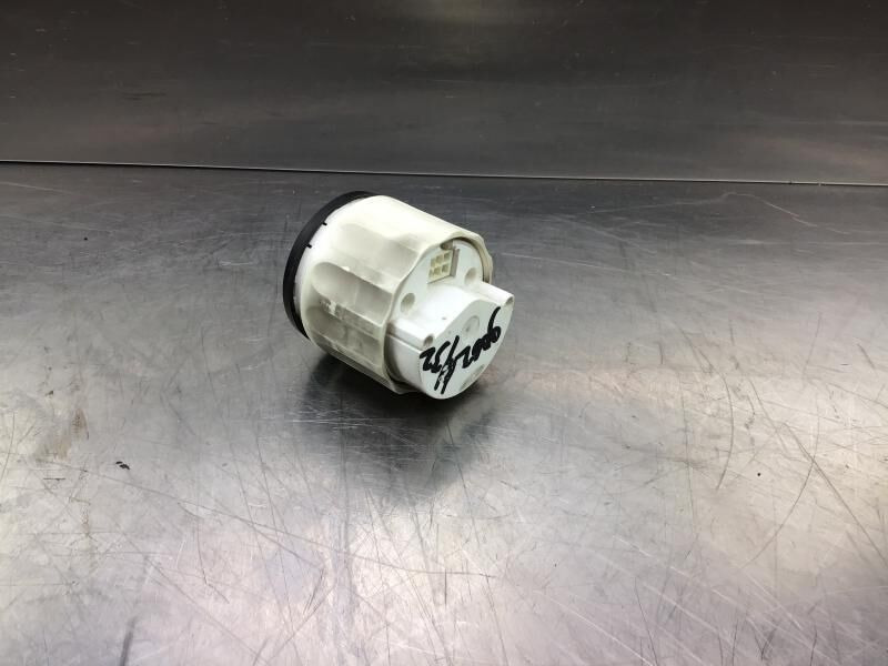 Liebherr A316 Li / A314 Li / A312 Li / A309 Li / A311 Li / R317 Li / R313 Li - لوحة العدادات: صورة 1 Liebherr A316 Li / A314 Li / A312 Li / A309 Li / A311 Li / R317 Li / R313 Li - لوحة العدادات: صورة 1