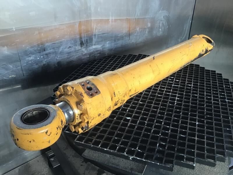 Liebherr A944C Li / A934 Li / R914 / R924 / R934B / R954B / R974B / R974 / R944B - أسطوانة هيدروليكية: صورة 2 Liebherr A944C Li / A934 Li / R914 / R924 / R934B / R954B / R974B / R974 / R944B - أسطوانة هيدروليكية: صورة 2